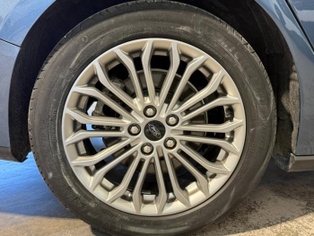 Photo 26 du bon plan FORD Focus SW 1.0 EcoBoost 125ch Titanium BVA 116g occasion à 14890 €