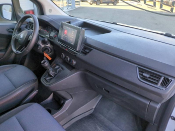 Photo 12 du bon plan RENAULT Kangoo Van L1 1.5 Blue dCi 95ch Grand Confort - 22 occasion à 18490 €