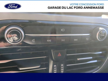 Photo 21 du bon plan FORD Kuga 2.5 Duratec 190ch FHEV Titanium BVA occasion à 22990 €