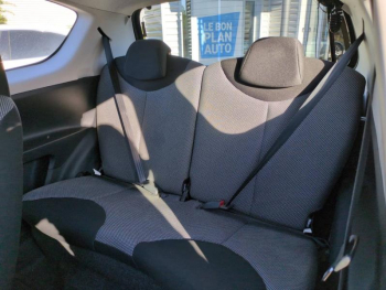 Photo 12 du bon plan TOYOTA Aygo 1.0 VVT-i 68ch Dynamic 3p occasion à 5900 €