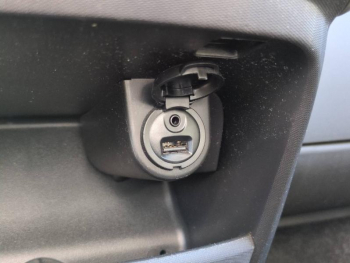 Photo 17 du bon plan TOYOTA Aygo 1.0 VVT-i 68ch Dynamic 3p occasion à 5900 €