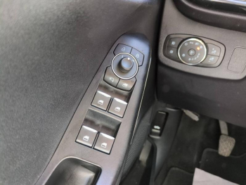 Photo 14 du bon plan FORD Puma 1.0 Flexifuel 125ch S&S mHEV Titanium occasion à 17990 €