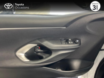 Photo 11 du bon plan TOYOTA Yaris 120 VVT-i Dynamic Business 5p MY22 occasion à 17990 €