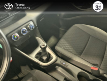 Photo 12 du bon plan TOYOTA Yaris 120 VVT-i Dynamic Business 5p MY22 occasion à 17990 €