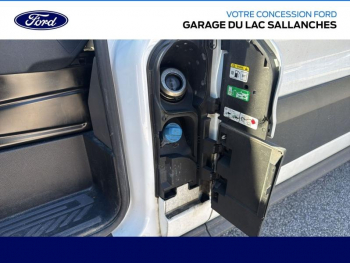 Photo 16 du bon plan FORD Transit 2T Fg VUL 350 L2H2 2.0 EcoBlue 130ch Trend Business 4x4 occasion à 20990 €
