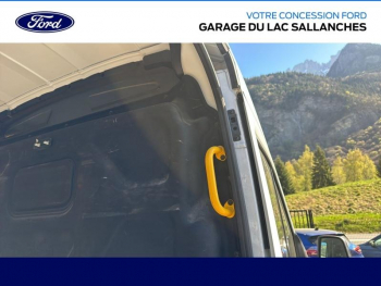 Photo 26 du bon plan FORD Transit 2T Fg VUL 350 L2H2 2.0 EcoBlue 130ch Trend Business 4x4 occasion à 20990 €