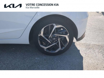 Photo 4 du bon plan HYUNDAI i20 1.0 T-GDi 100ch Hybrid Creative DCT-7 occasion à 18490 €