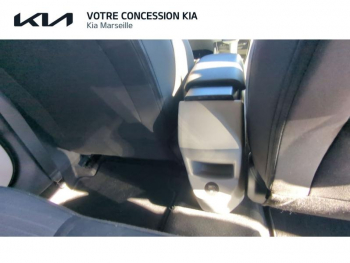 Photo 23 du bon plan HYUNDAI i20 1.0 T-GDi 100ch Hybrid Creative DCT-7 occasion à 18490 €