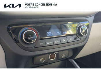 Photo 13 du bon plan HYUNDAI i10 1.0 67ch ECO Intuitive occasion à 12990 €