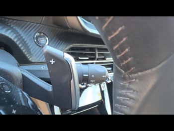 Photo 21 du bon plan PEUGEOT 2008 1.2 PureTech 130ch S&S Allure Pack EAT8 occasion à 15980 €