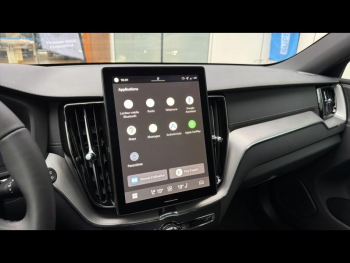 Photo 26 du bon plan VOLVO XC60 T6 Hybride Rechargeable 253 + 145ch Black Edition Geartronic 8 AWD occasion à 69900 €