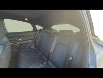 Photo 5 du bon plan JAGUAR E-Pace P300e PHEV 309ch R-Dynamic S occasion à 39990 €
