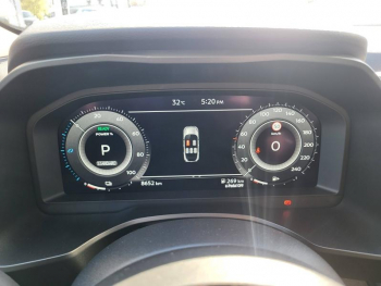 Photo 18 du bon plan NISSAN Qashqai e-POWER 190ch N-Connecta occasion à 34990 €