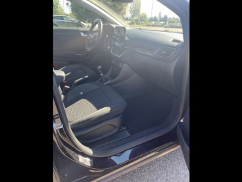 Photo 5 du bon plan FORD Puma 1.0 Flexifuel 125ch S&S mHEV Titanium occasion à 18990 €