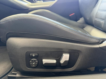 Photo 12 du bon plan BMW Série 4 Coupé M440dA xDrive 340ch occasion à 50900 €