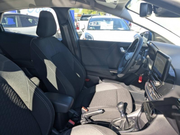 Photo 13 du bon plan FORD Puma 1.0 Flexifuel 125ch S&S mHEV Titanium occasion à 19990 €