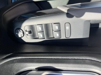 Photo 14 du bon plan CITROEN C5 Aircross PureTech 130ch S&S Shine Pack EAT8 E6.d occasion à 14490 €