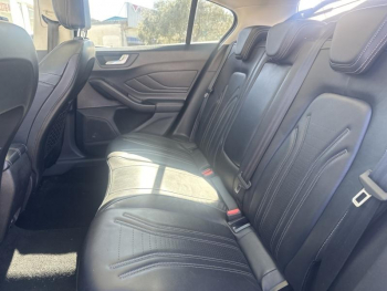 Photo 13 du bon plan FORD Focus Active 2.0 EcoBlue 150ch Active Vignale BVA occasion à 18490 €