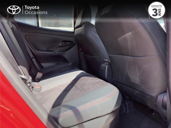 Photo 7 du bon plan TOYOTA Yaris Cross 116h GR Sport Pack Cargo Toit Panoramique occasion à 23990 €