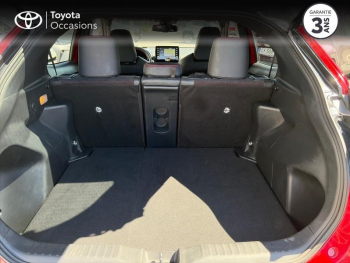 Photo 10 du bon plan TOYOTA Yaris Cross 116h GR Sport Pack Cargo Toit Panoramique occasion à 23990 €