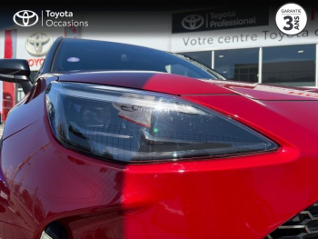 Photo 20 du bon plan TOYOTA Yaris Cross 116h GR Sport Pack Cargo Toit Panoramique occasion à 23990 €