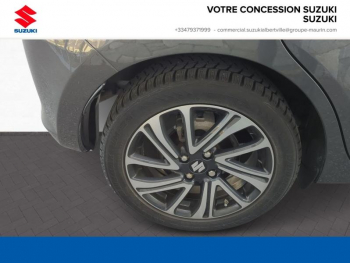 Photo 21 du bon plan SUZUKI Swift 1.2 Dualjet Hybrid 83ch Pack occasion à 15900 €