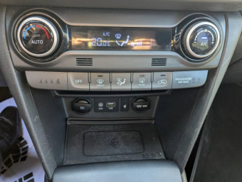 Photo 22 du bon plan HYUNDAI Kona 1.0 T-GDi 120ch Executive occasion à 13990 €