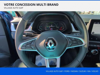 Photo 2 du bon plan RENAULT Captur 1.6 E-Tech hybride 145ch Techno occasion à 20490 €