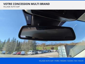 Photo 3 du bon plan RENAULT Captur 1.6 E-Tech hybride 145ch Techno occasion à 20490 €