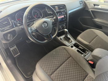 Photo 2 du bon plan VOLKSWAGEN Golf 1.0 TSI 115ch Connect DSG7 Euro6d-T 5p occasion à 14900 €