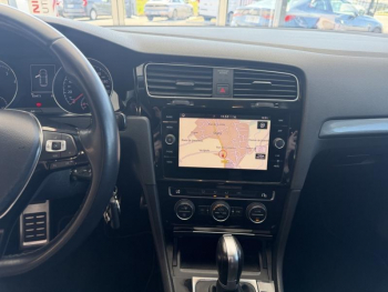 Photo 17 du bon plan VOLKSWAGEN Golf 1.0 TSI 115ch Connect DSG7 Euro6d-T 5p occasion à 14900 €