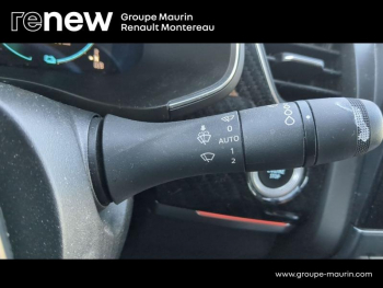 Photo 28 du bon plan RENAULT Arkana 1.6 E-Tech hybride 145ch Engineered -22 occasion à 21900 €
