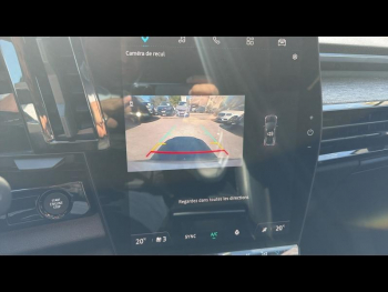 Photo 12 du bon plan RENAULT Austral 1.2 E-Tech full hybrid 200ch Techno occasion à 26990 €