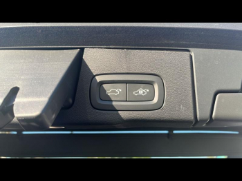 Photo 8 du bon plan VOLVO XC60 T8 Hybride Rechargeable 310 + 145ch Ultra Style Chrome Geartronic 8 AWD occasion à 54990 €