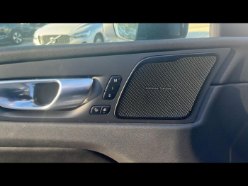 Photo 11 du bon plan VOLVO XC60 T8 Hybride Rechargeable 310 + 145ch Ultra Style Chrome Geartronic 8 AWD occasion à 54990 €