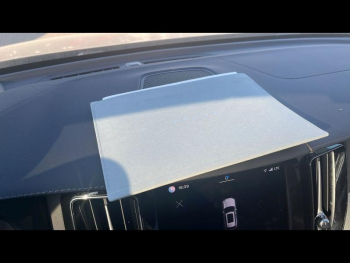 Photo 21 du bon plan VOLVO XC60 T8 Hybride Rechargeable 310 + 145ch Ultra Style Chrome Geartronic 8 AWD occasion à 54990 €