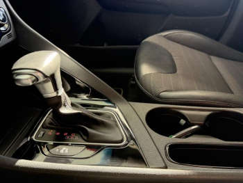 Photo 12 du bon plan KIA Carens II Ph1 2.0 CRDI140 Sport occasion à 16900 €