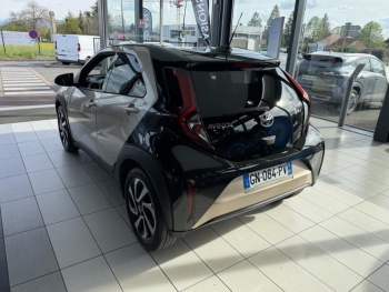Photo 8 du bon plan TOYOTA Aygo X 1.0 VVT-i 72ch Design S-CVT occasion à 16790 €