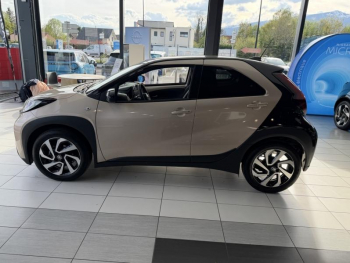 Photo 9 du bon plan TOYOTA Aygo X 1.0 VVT-i 72ch Design S-CVT occasion à 16790 €