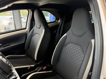 Photo 17 du bon plan TOYOTA Aygo X 1.0 VVT-i 72ch Design S-CVT occasion à 16790 €