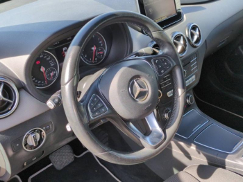 Photo 18 du bon plan MERCEDES-BENZ Classe B 180 122ch Inspiration 7G-DCT occasion à 15900 €