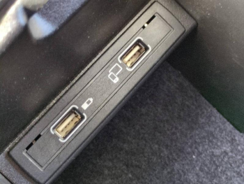 Photo 27 du bon plan MERCEDES-BENZ Classe B 180 122ch Inspiration 7G-DCT occasion à 15900 €