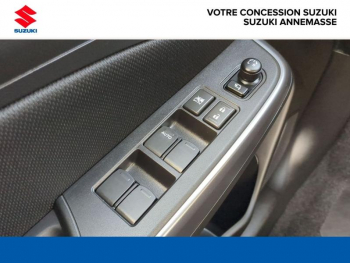 Photo 12 du bon plan SUZUKI Swift 1.2 Dualjet Hybrid 83ch Pack occasion à 15990 €
