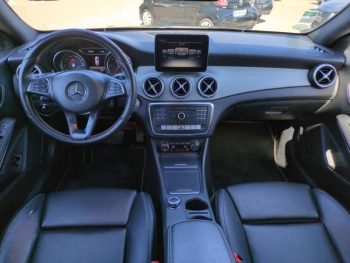 Photo 20 du bon plan MERCEDES-BENZ CLA 220 d Sensation 7G-DCT occasion à 16900 €
