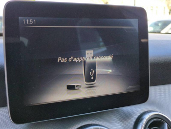 Photo 28 du bon plan MERCEDES-BENZ CLA 220 d Sensation 7G-DCT occasion à 16900 €