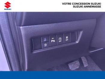 Photo 14 du bon plan SUZUKI Swift 1.2 Dualjet Hybrid 83ch Pack Auto occasion à 17490 €