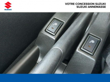 Photo 22 du bon plan SUZUKI Swift 1.2 Dualjet Hybrid 83ch Pack Auto occasion à 17490 €