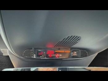 Photo 13 du bon plan VOLVO XC60 B4 AdBlue AWD 197ch R-Design Geartronic occasion à 29900 €