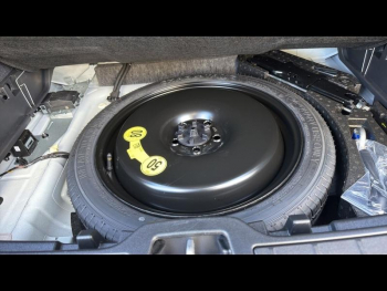 Photo 9 du bon plan VOLVO XC40 B3 163ch Black Edition DCT 7 occasion à 41500 €