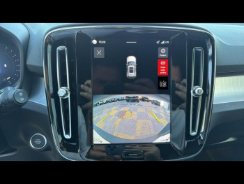 Photo 12 du bon plan VOLVO XC40 B3 163ch Black Edition DCT 7 occasion à 41500 €